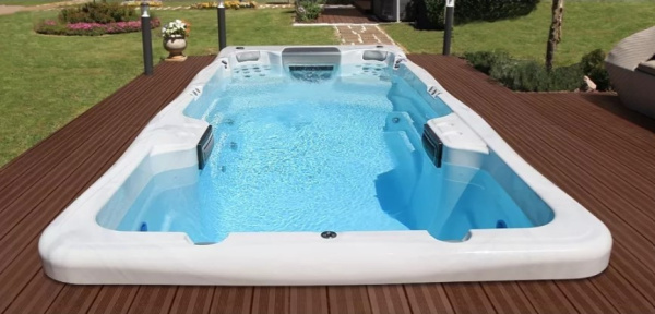 Спа бассейн с противотоком Wellis Amazonas W-Flow